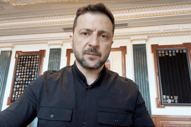 Зеленський про РФ: біснуваті з “шахедами” і червоною кнопкою