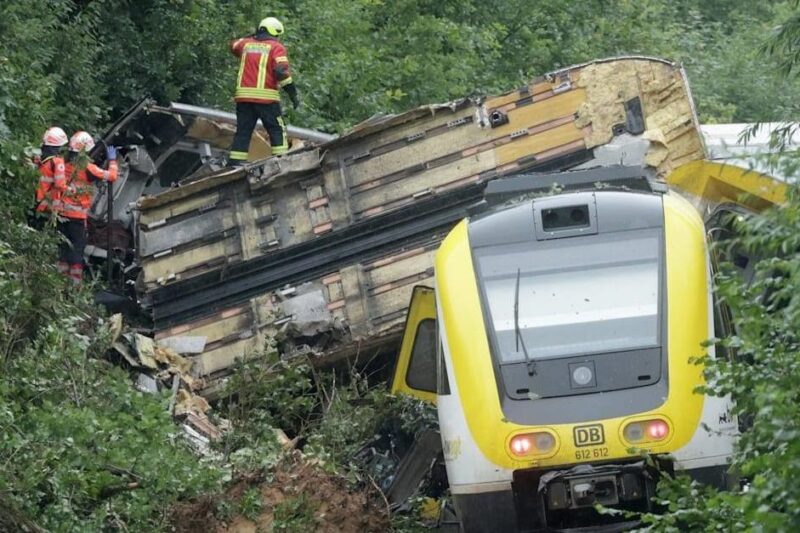 Аварія поїзда в Німеччині: серед потерпілих – п’ять українців