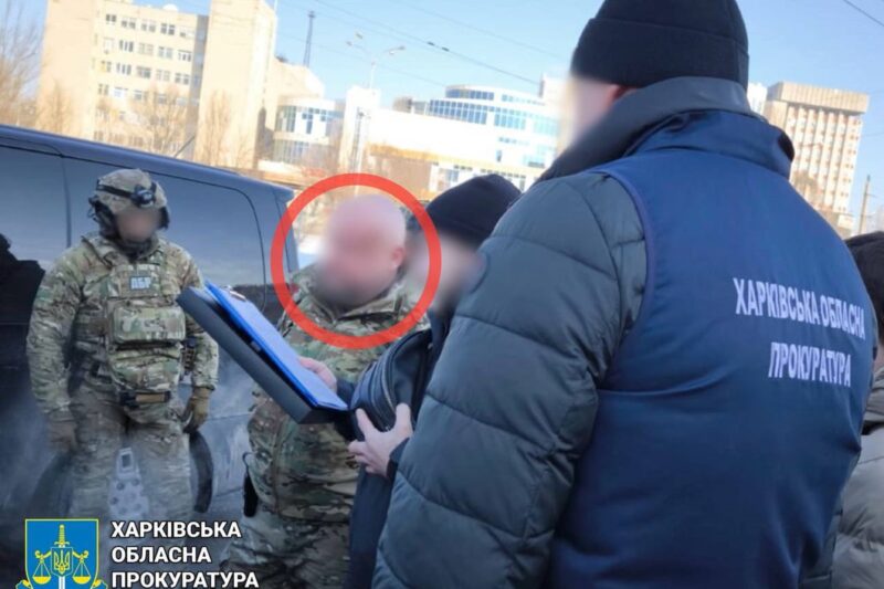 Харківʼянина судитимуть за “продаж” посади у ДБР