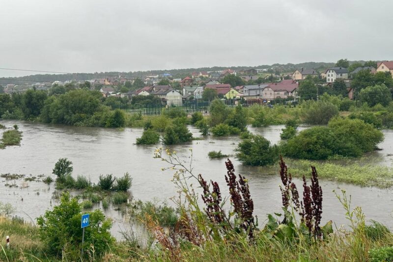 Негода в Україні: названо області з небезпечними погодними умовами
