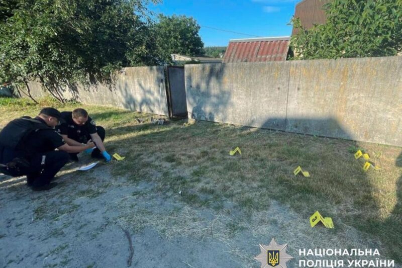 Під Києвом чоловік кинув гранату у поліцейських