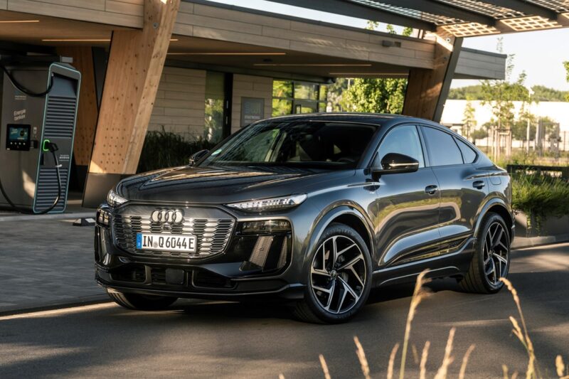 Представлено Audi Q6 та SQ6 Sportback e-tron