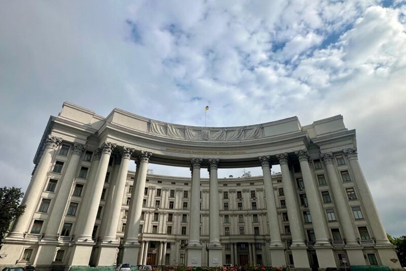 Сибіга затвердив нову структуру МЗС