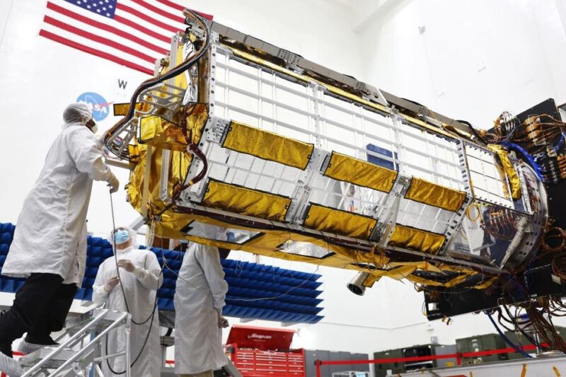 США й Індія запустили у космос незвичний супутник-радар