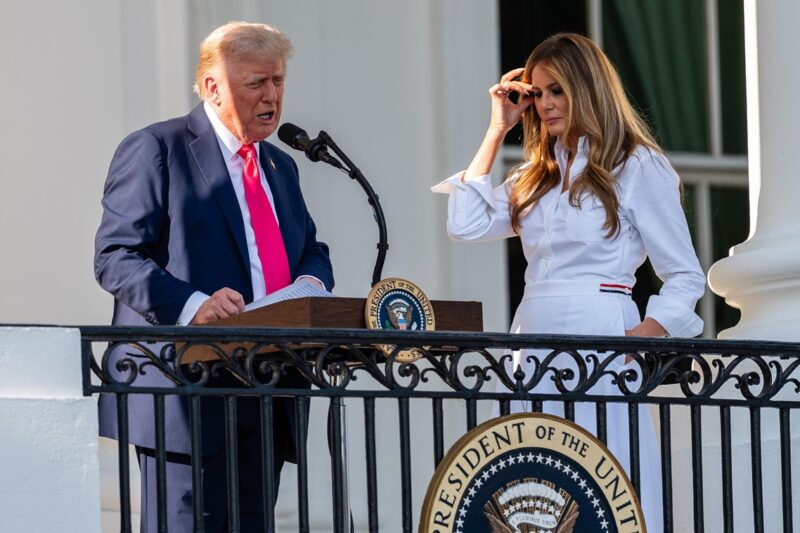 Трамп розповів, як Меланія його переконала у непослідовності Путіна