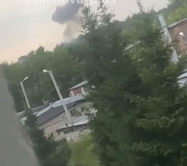 У Московській області повідомляють про вибухи