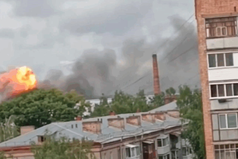 Удар по заводу в Іжевську: РФ заявила про загиблих