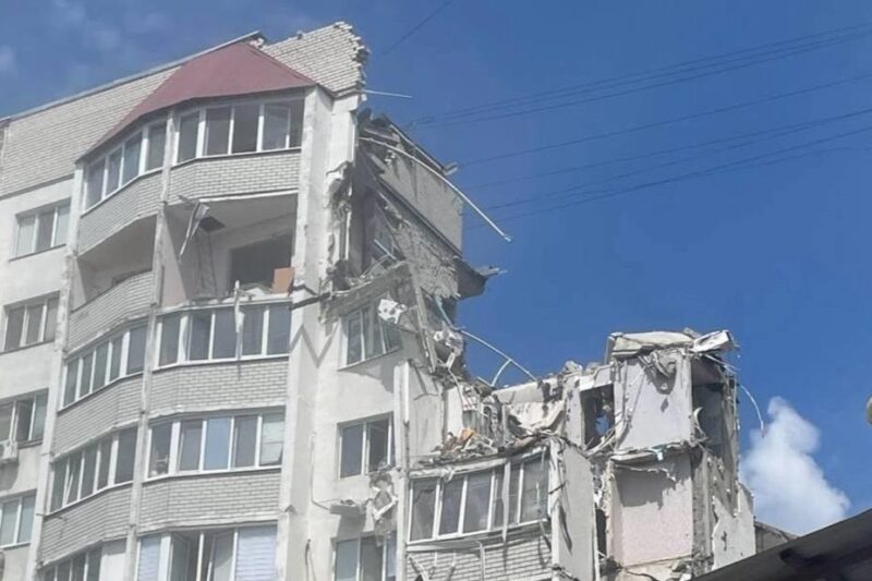 В Саратові вибух обвалив частину будинку: є жертви