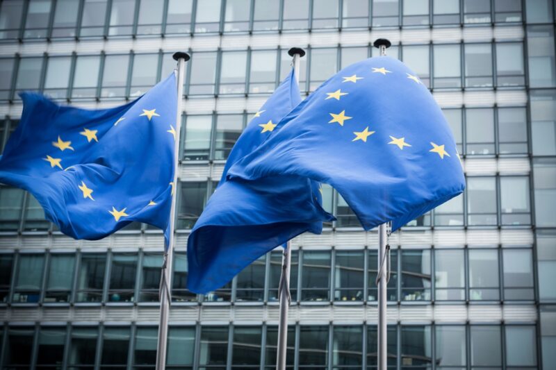 ЄС готує відповідь на 30% мита Трампа – ЗМІ