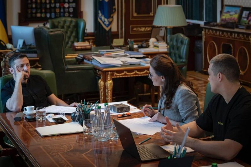 Зеленський провів нараду щодо нового уряду