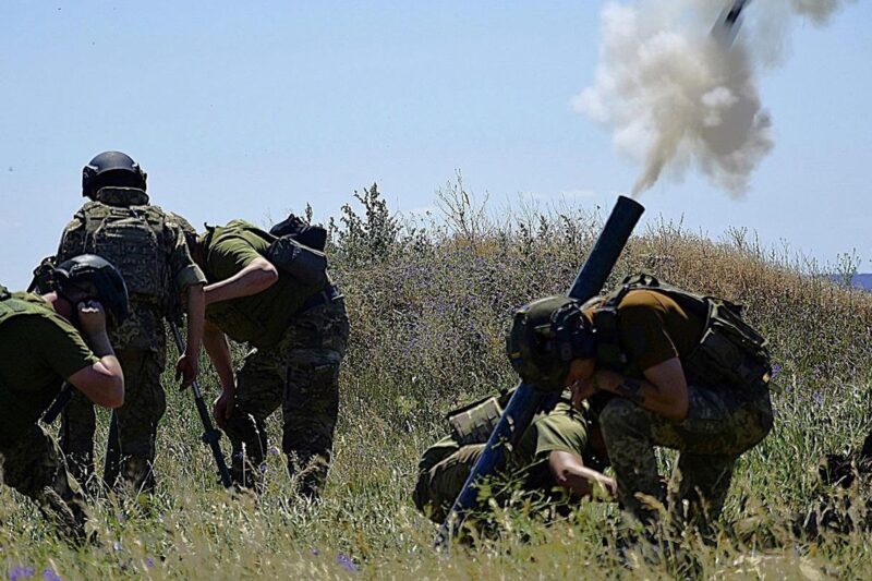 ЗСУ відбили майже 100 штурмів з початку доби