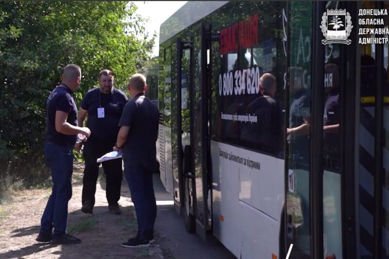 На Донеччині розпочалася примусова евакуація з п’яти населених пунктів