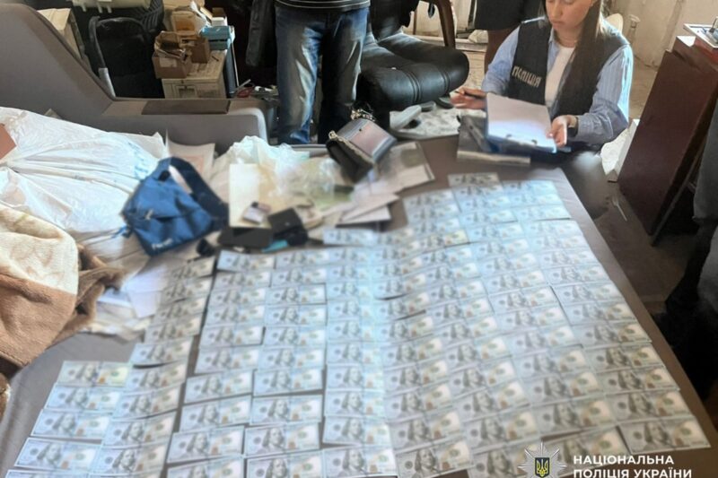 На Одещині на хабарі спіймали посадовця ТЦК