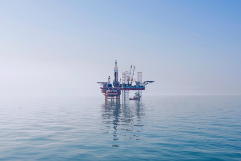 Нафта пережила найтриваліший спад із 2021 року