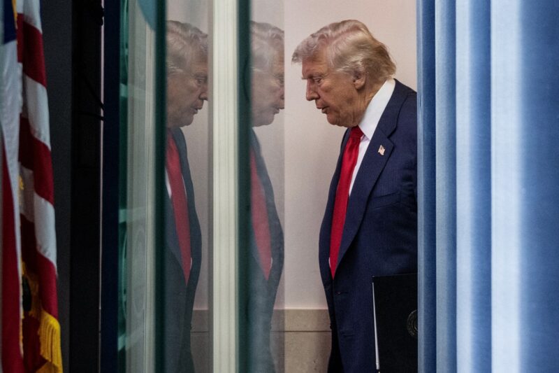 Перед “Аляскою”: ЗМІ дізналися, що європейські лідери казали Трампу