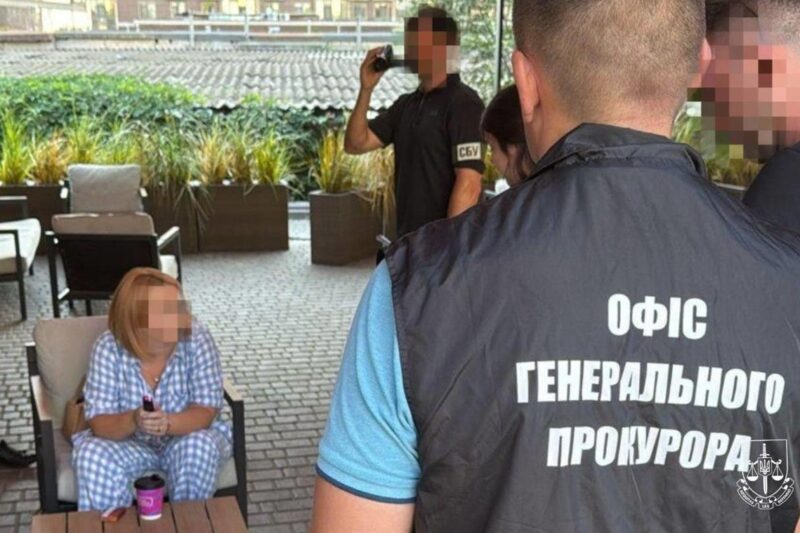 Посадовицю Одеської митниці спіймали на хабарі