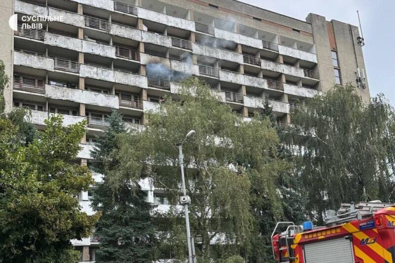Пожежа у готелі Львова: стало відомо про постраждалих