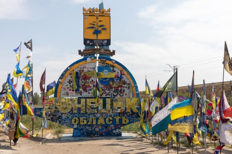 Росія дезінформує країни Заходу щодо Донбасу – ЦПД