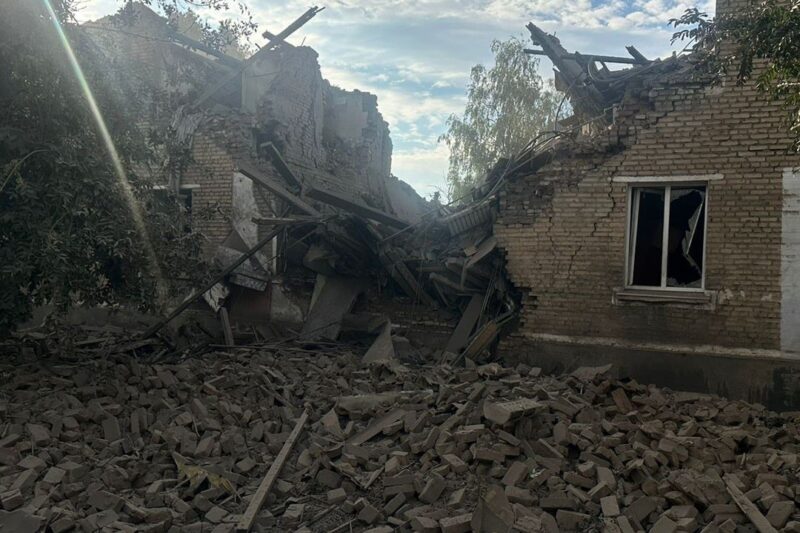 Росіяни вдарили ФАБом по Костянтинівці, є загиблі