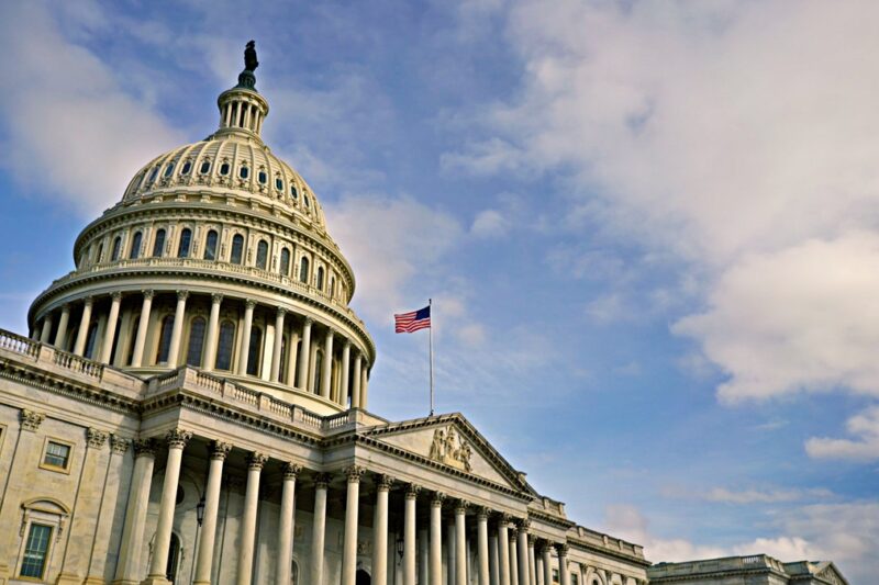 Сенатори США запропонували $5,46 млрд для України