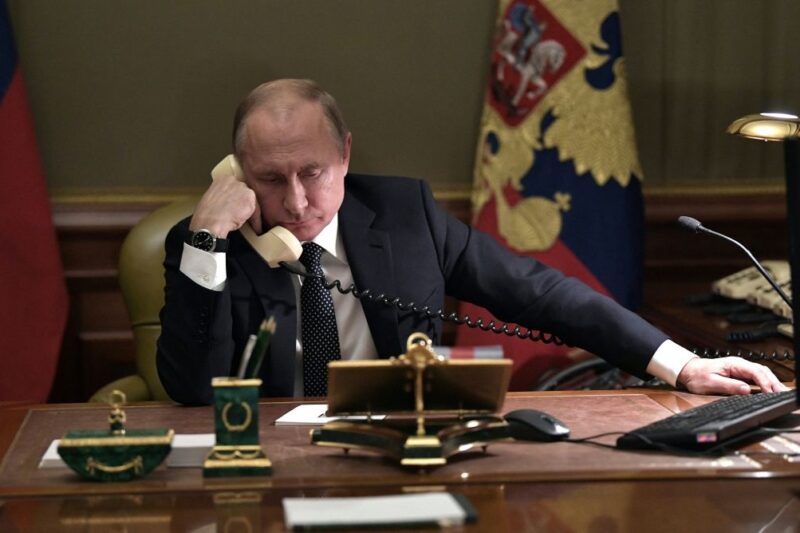 Терміновий дзвінок. З ким поговорив Путін