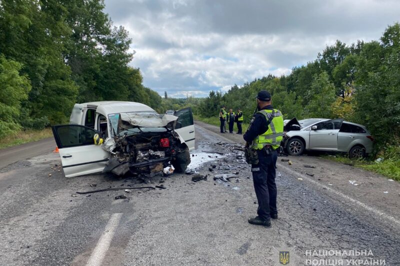 У ДТП на Сумщині загинули двоє людей
