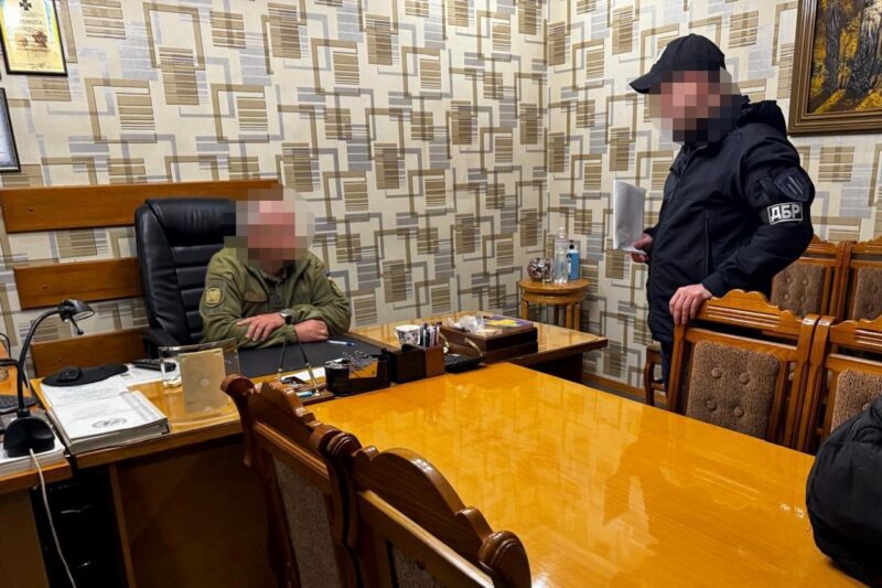 У Харкові затримали керівництво колонії за знущання над засудженими