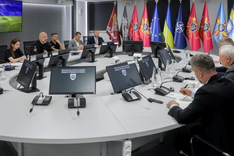 Виробник зброї KNDS ремонтуватиме військову техніку в Україні