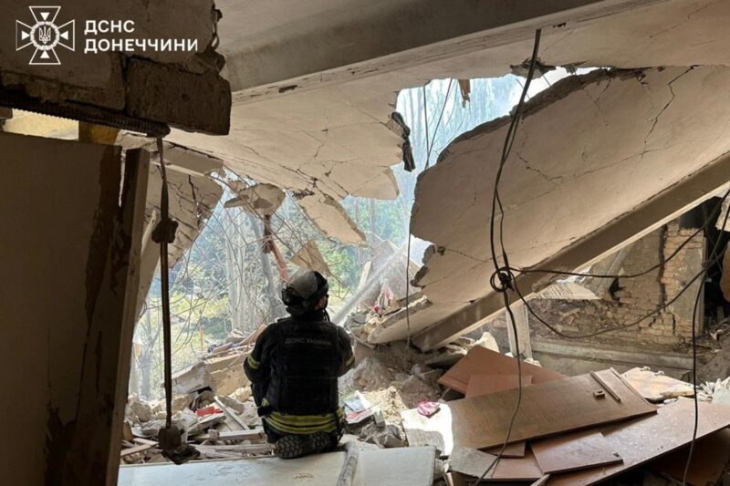 Зеленський назвав демонстративними нічні удари РФ
