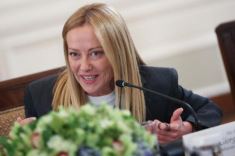 ЗМІ: Мелоні пропонує Україні формат “легкого НАТО”