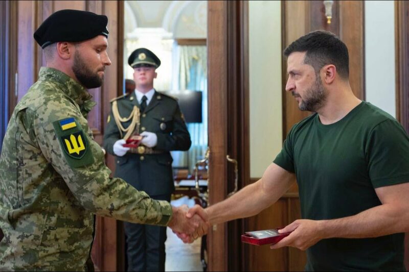 Володимир Зеленський привітав воїнів-танкістів із Днем танкових військ