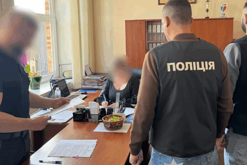 Директори навчальних закладів Київщини розтратили понад 10 млн грн