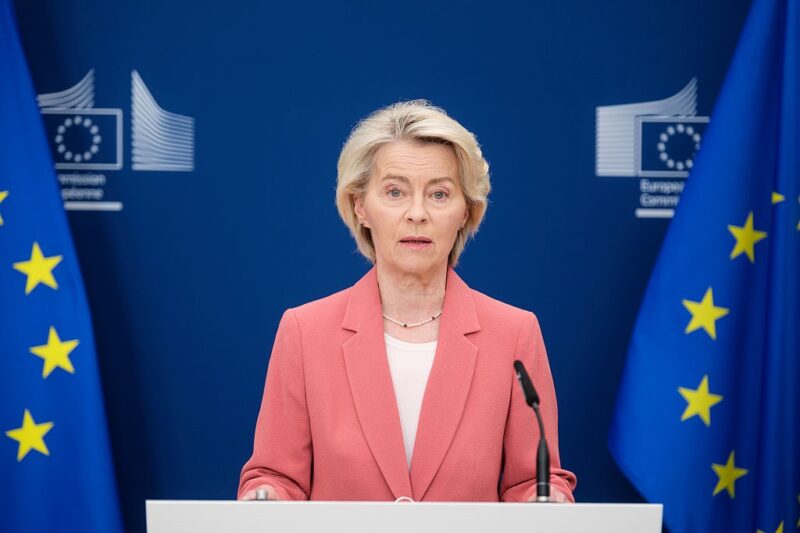 Фон дер Ляєн засудила російський обстріл України