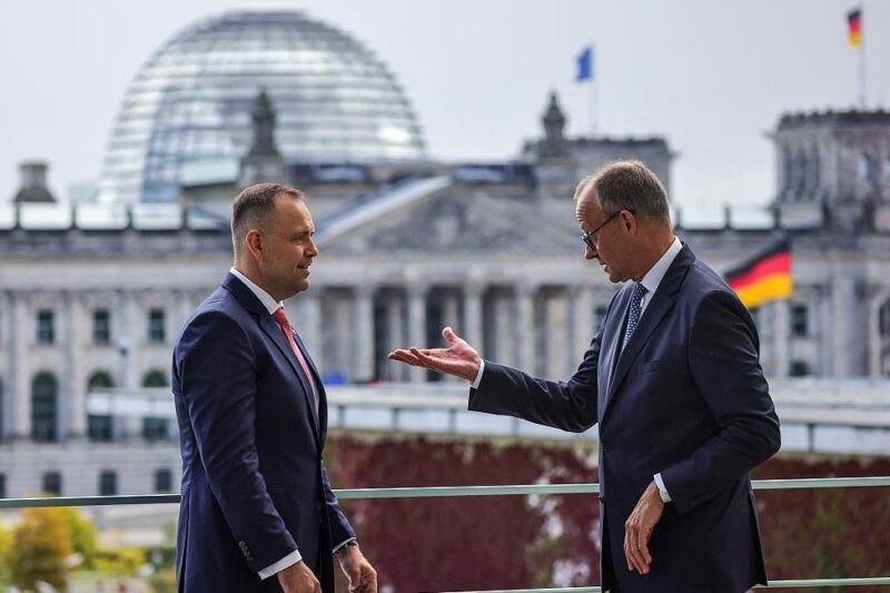 Мерц відмовив Навроцькому щодо виплати репарацій – ЗМІ