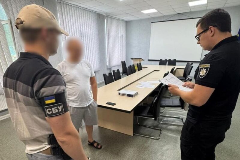 Посадовця ЗСУ підозрюють у продажі посад в тилу за $10 тисяч