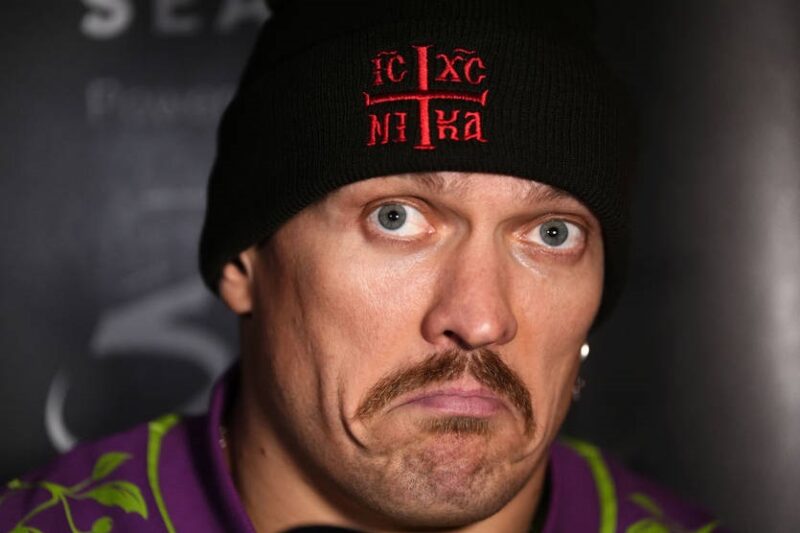 Промоутер Паркера натякнув, що Усик уникає бою