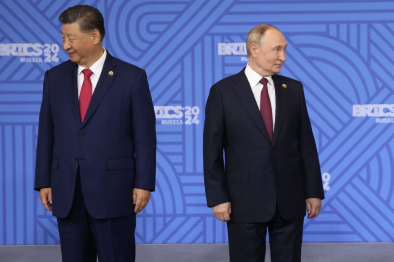 Путін непереконав Сі розблокувати розрахунки через китайські банки