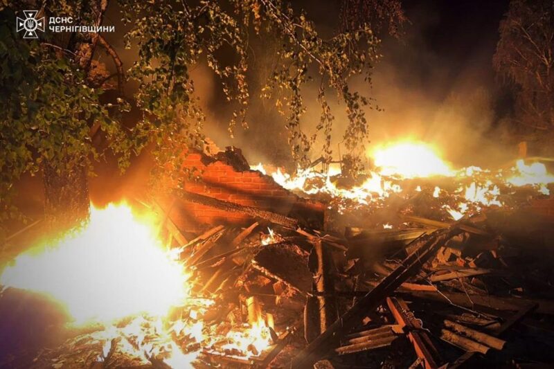 Росіяни атакували рятувальників в Ніжині, є жертви