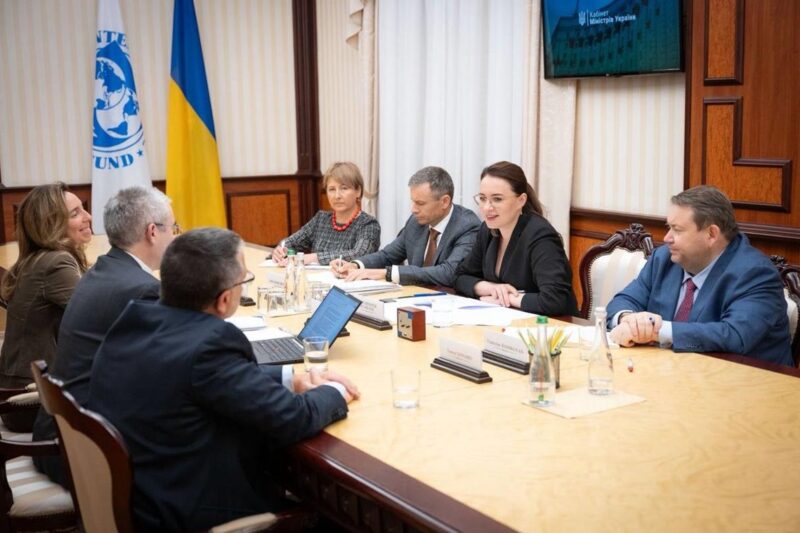 Україна передала МВФ лист із запитом про нову програму співпраці