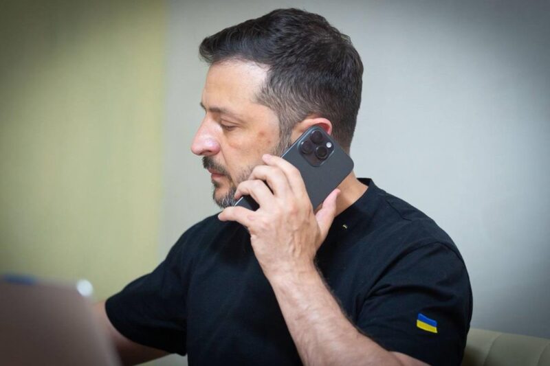 Зеленський провів переговори з генсеком НАТО