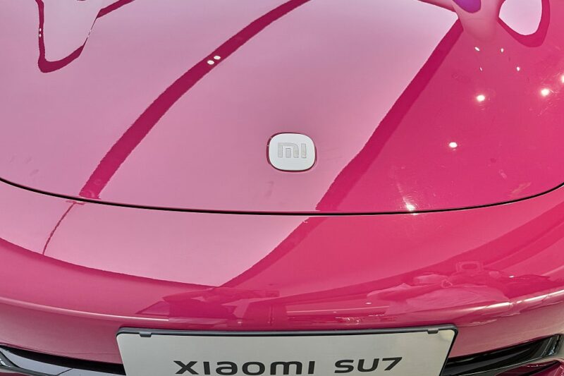 Акції Xiaomi обвалилися після смертельної ДТП у Китаї