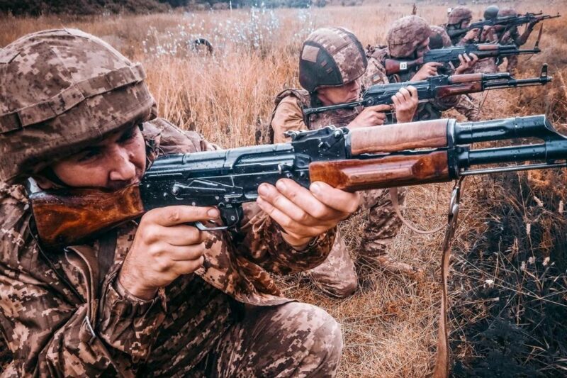 Число боїв на фронтів сягло 200 за добу – Генштаб