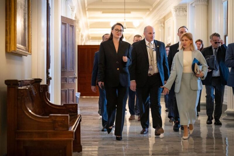 Делегація України працює в США в новому форматі – Стефанішина