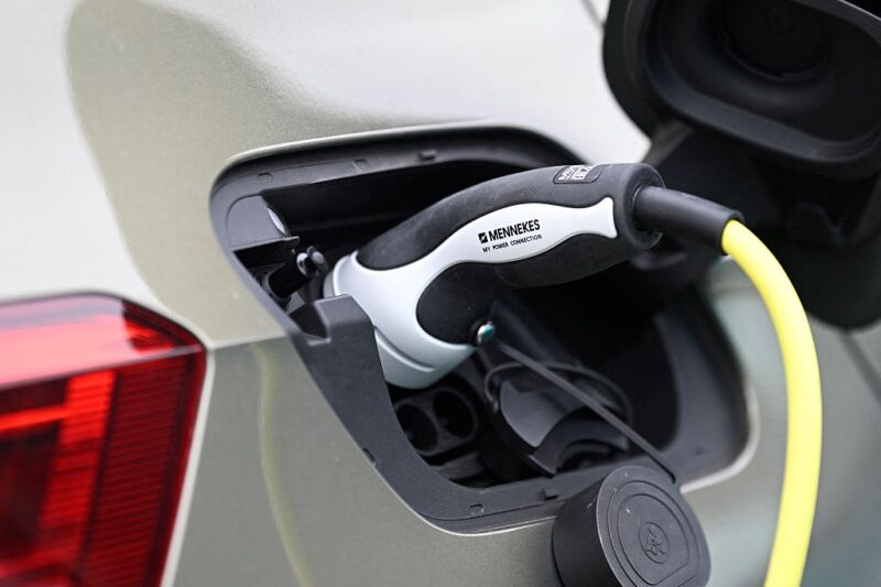 Електромобілі б&rsquo;ють рекорди продажів у США