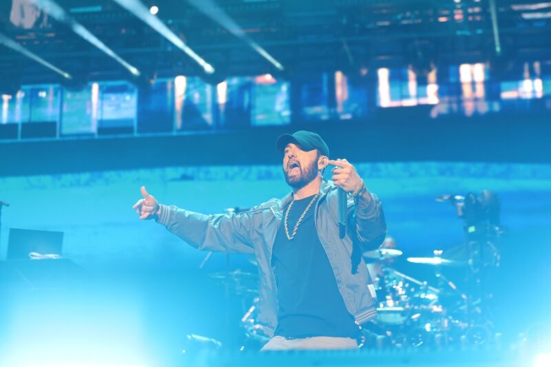 Eminem закрутив новий роман – ЗМІ