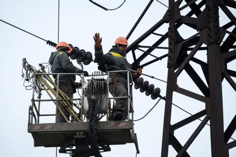 Графіки відключень діють в одній області України