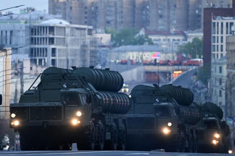 Індія планує придбати в Росії п’ять ЗРК С-400