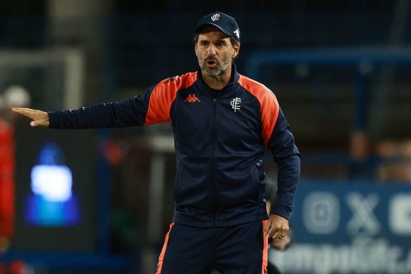 Італійський клуб з українцем у складі шукає нового тренера