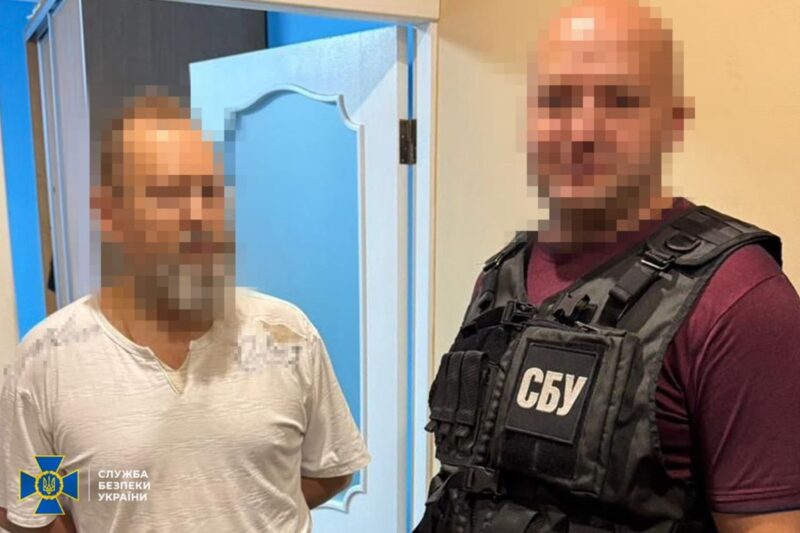 Клірик МП, поліціянт й переселенець: викрито трьох проросійських агітаторів