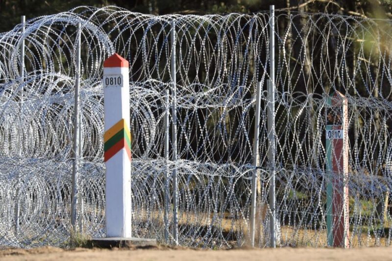 Литва закрила кордон з Білоруссю на місяць